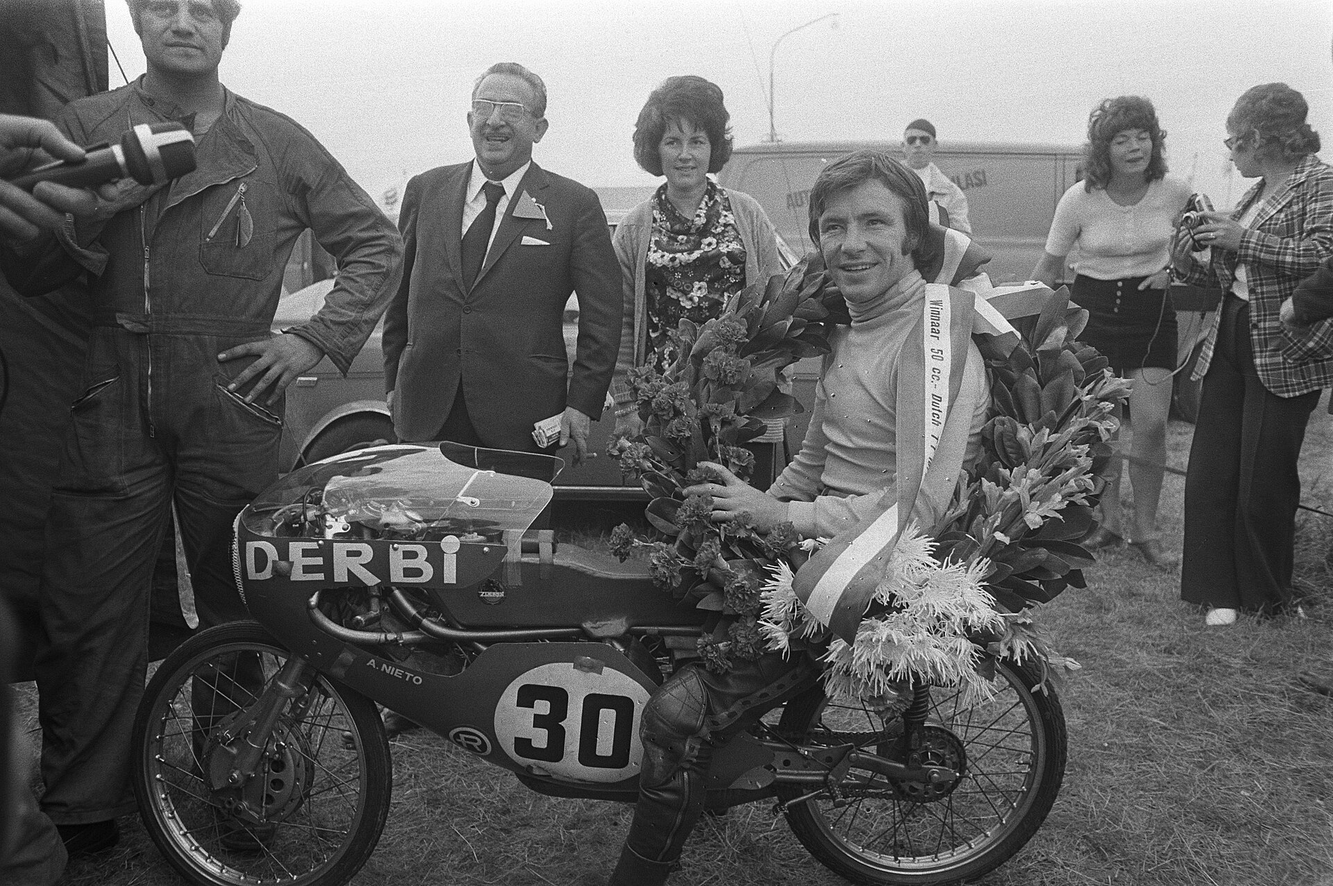 Ángel Nieto en carrera, 1972